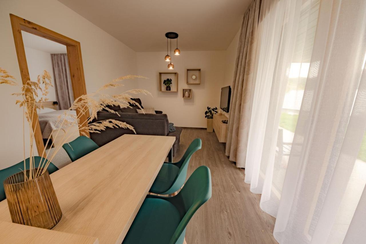 דמנובסקה דולינה Zore Jasna Apartments מראה חיצוני תמונה