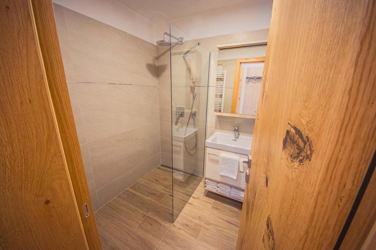 דמנובסקה דולינה Zore Jasna Apartments מראה חיצוני תמונה
